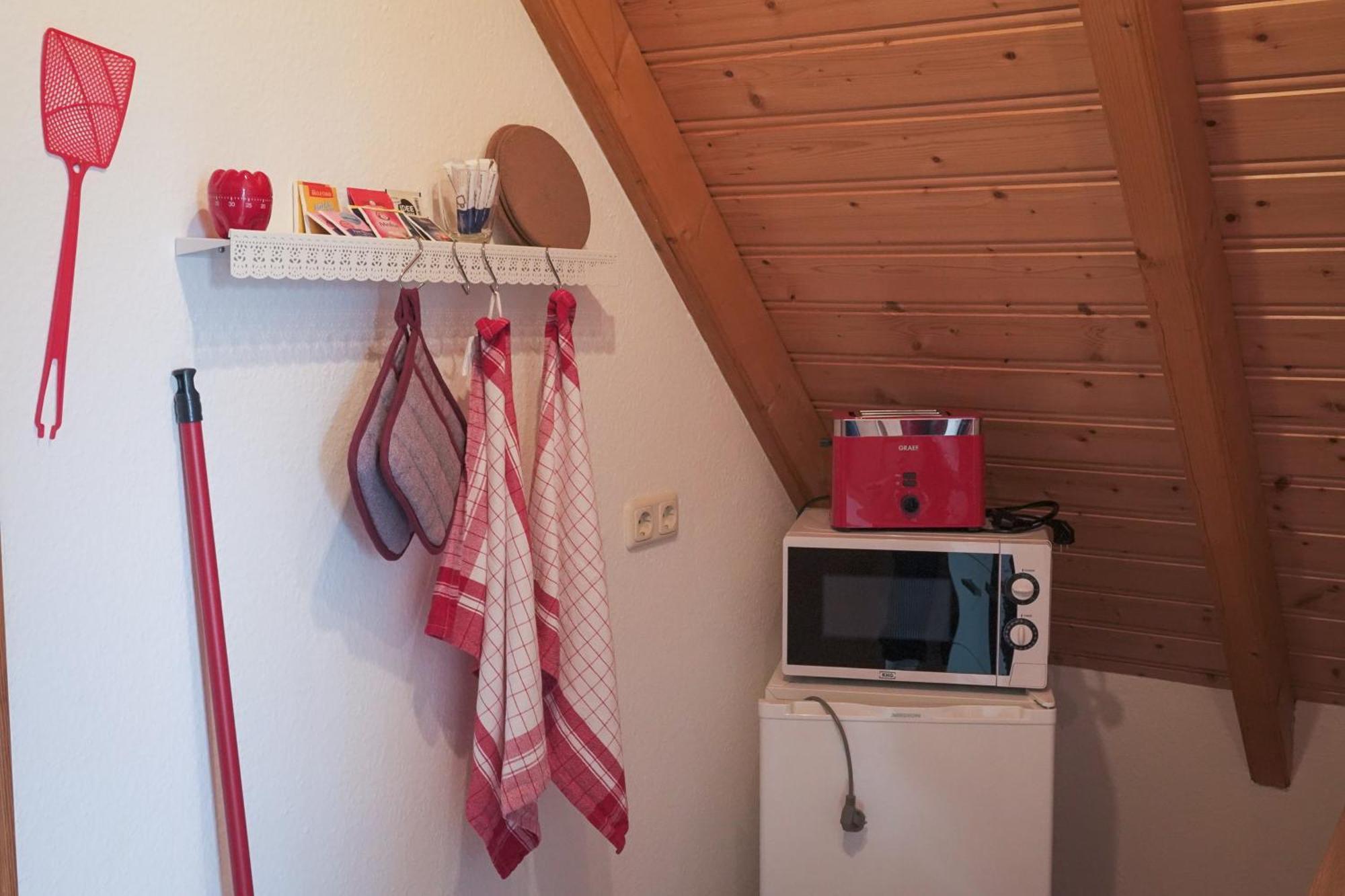 B&B Talstation Ferienwohnung Fuer 2 Personen Horselberg-Hainich Eksteriør billede